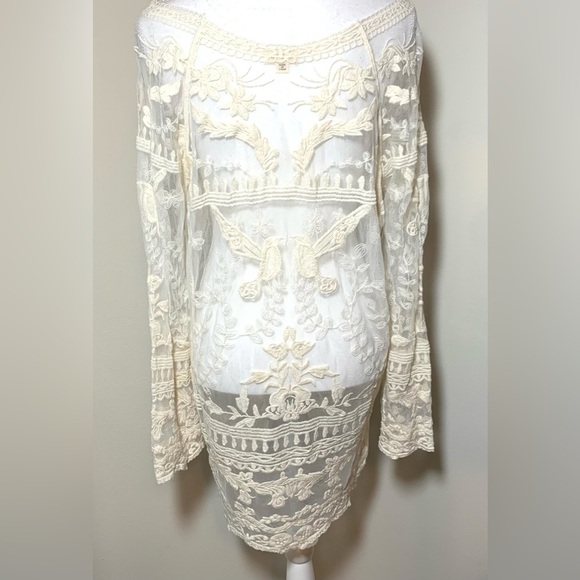 🔥POL Creme Sheer Crochet Victorian Heart Boho Tunic Women Small Medium Cotton - Picture 2 of 10